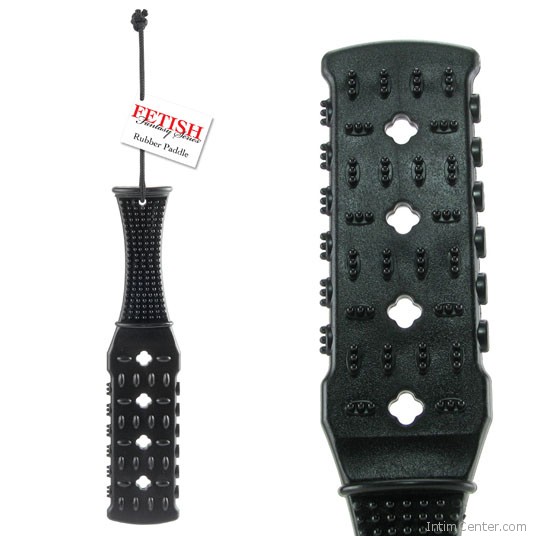 Egyedi kialakítású gumi paskoló BDSM rajongóknak