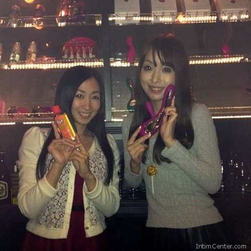 vibrator_barban_lanyok_szexshop_kellekekkel