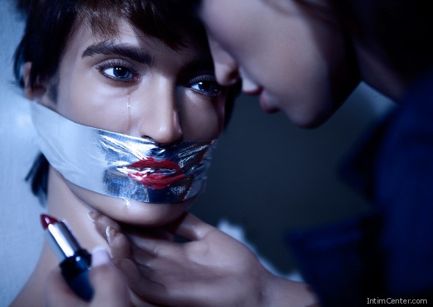 szexbabak-szexshopban-kaphatok-Intim-Center-Budapest